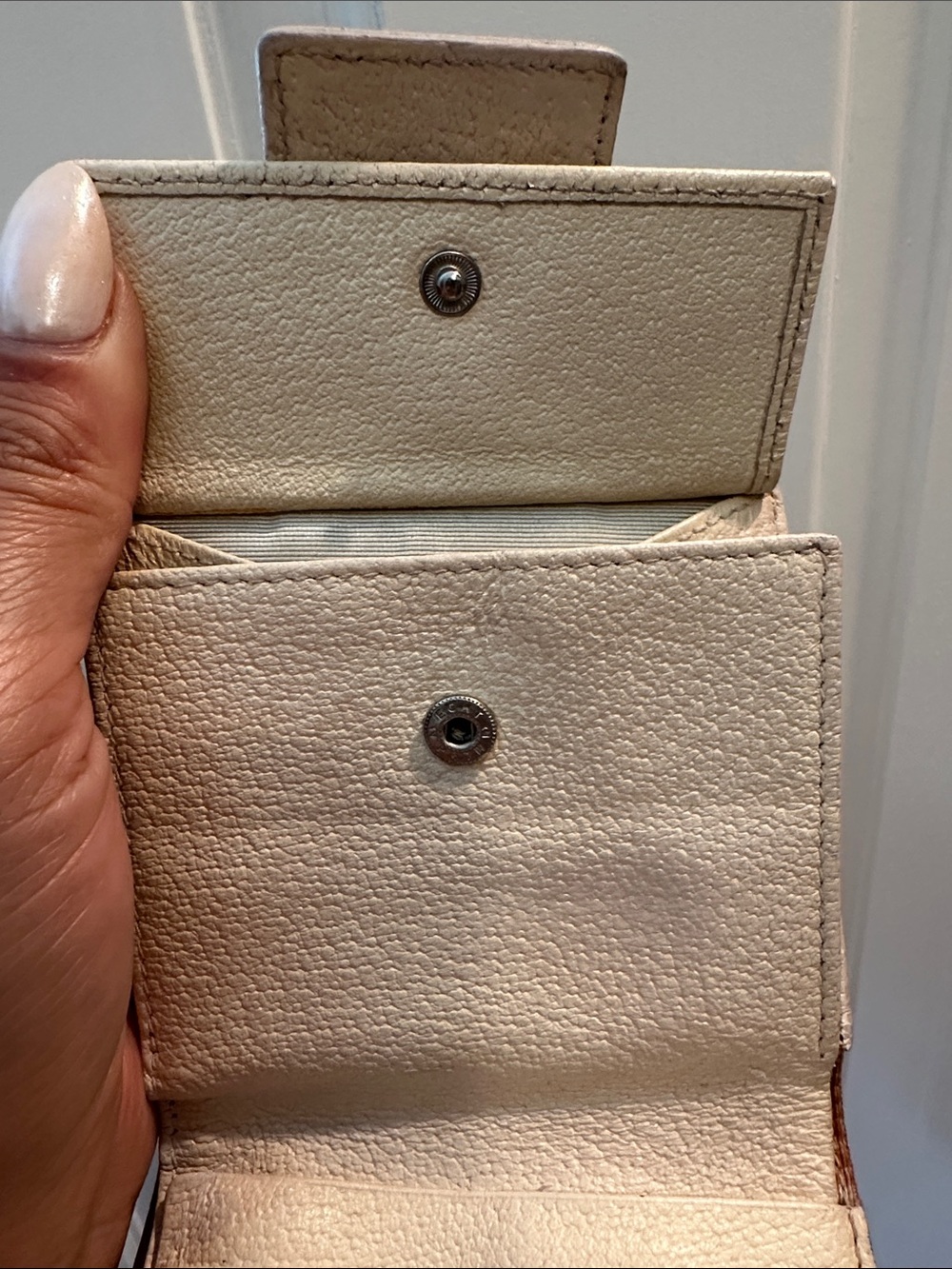 Bulgari Pink Canvas Logo Compact Wallet with Cream Snap - Picture 8 of 9